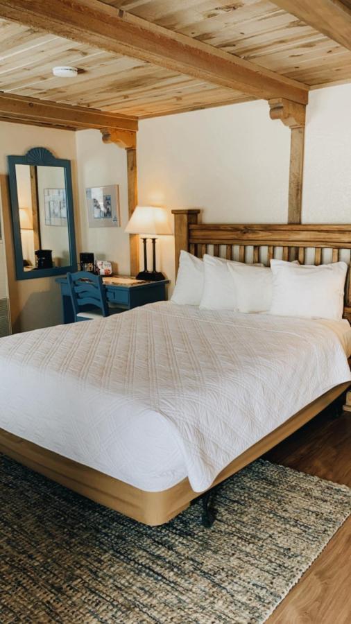Chama Trails Motel 외부 사진